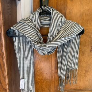 Women’s Scarf